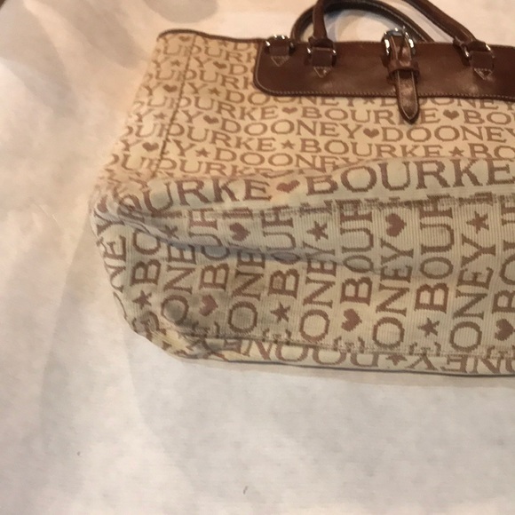 Dooney and Bourke tote purse - Picture 3 of 6